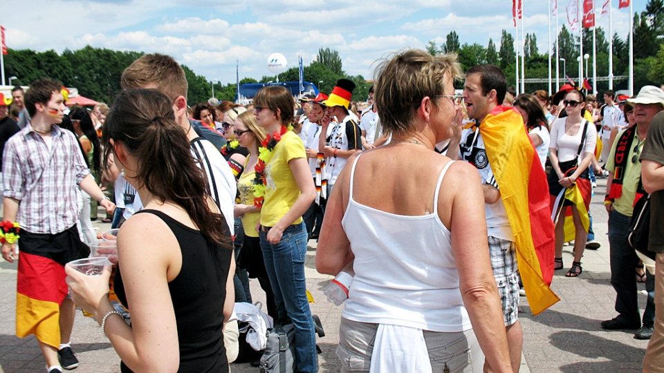 Alkoholové orgie už tradičně provázejí zápasy německého fotbalového týmu
