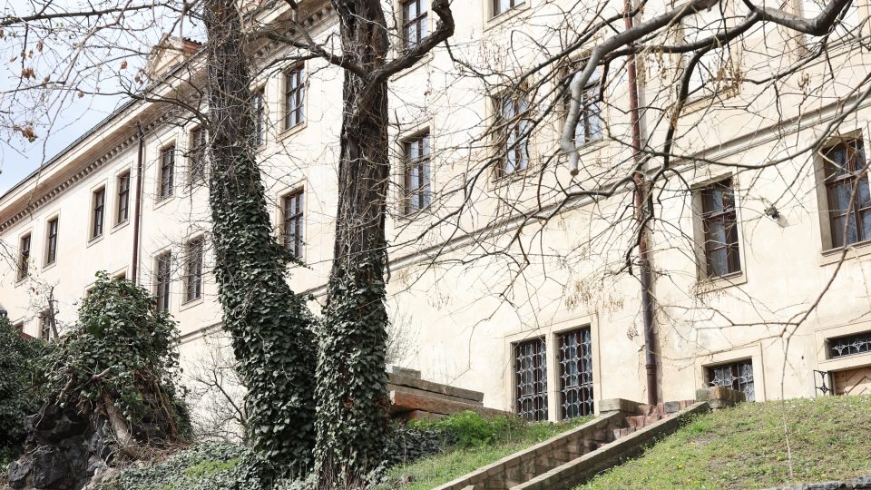 Zahrada u Emauzského kláštera v Praze