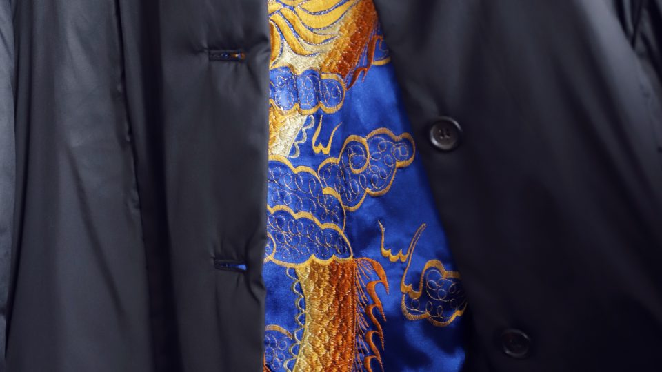 Bunda, kterou ze sekáčového kimona vytvořila Markétina maminka. Kde se naučila šít a jak fashion spolupráce matky a dcery funguje, se dozvíte v podcastu