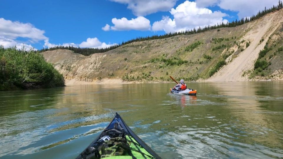 Tom Mihulka žije v Kanadě řadu let a někdy sáhne po seakajaku, někdy po horské kole, v zimě pochopitelně sáhne po lyžích | foto: Archiv Toma Mihulky Tom Mihulka žije v Kanadě řadu let a někdy sáhne po seakajaku, někdy po horské kole, v zimě pochopitelně sáhne po lyžích