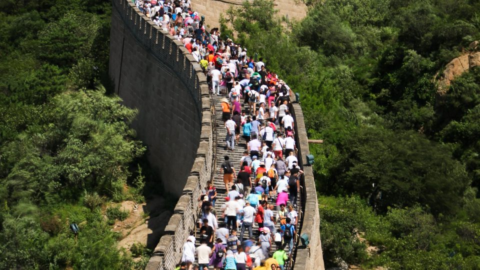 „V Číně žije 1,4 miliardy lidí. Já měl tu čest je osobně potkat na Velké čínské zdi,“ říká s nadsázkou Tony Danilov