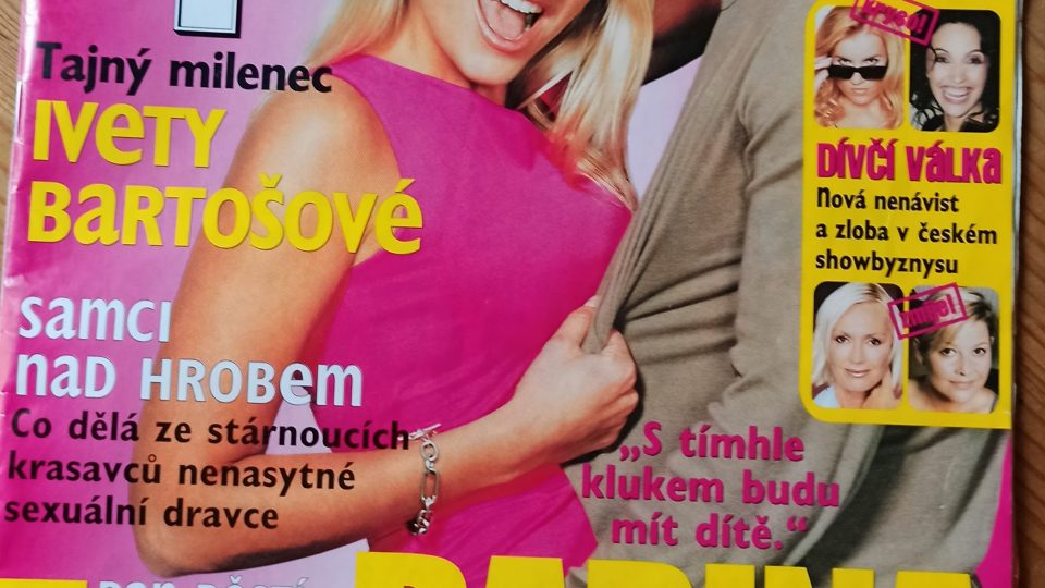 Stará čísla časopisu Spy: Módní policie, vysvědčení celebrit, slavní čeští gayové