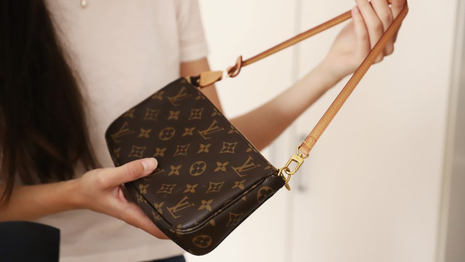 Naomi sbírá luxusní kabelky, kupuje je nejčastěji v japonských sekáčích