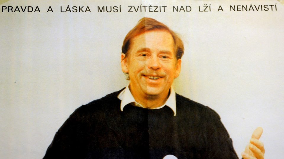 Václav Havel na plakátu Občanského fóra