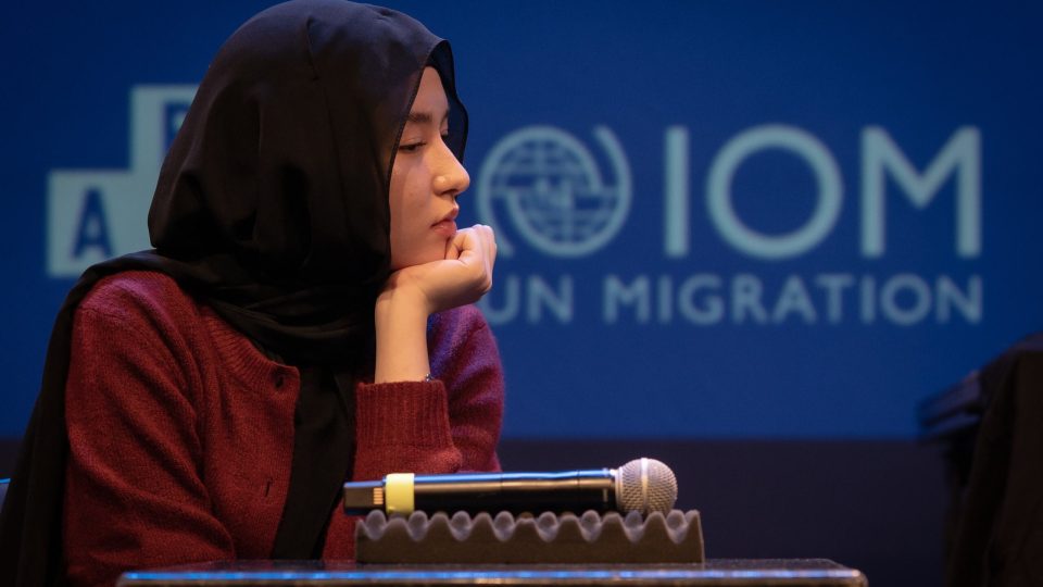 O své zkušenosti se v rámci debaty na festivalu Voices of Migration v prostorách Archy+ podělila Sofie Riabushkina, Farhana Uktamova a Domen Šuman