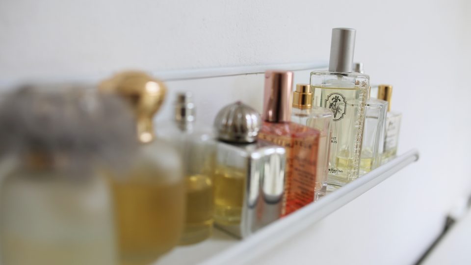 Léna Brauner a její sbírka parfémů