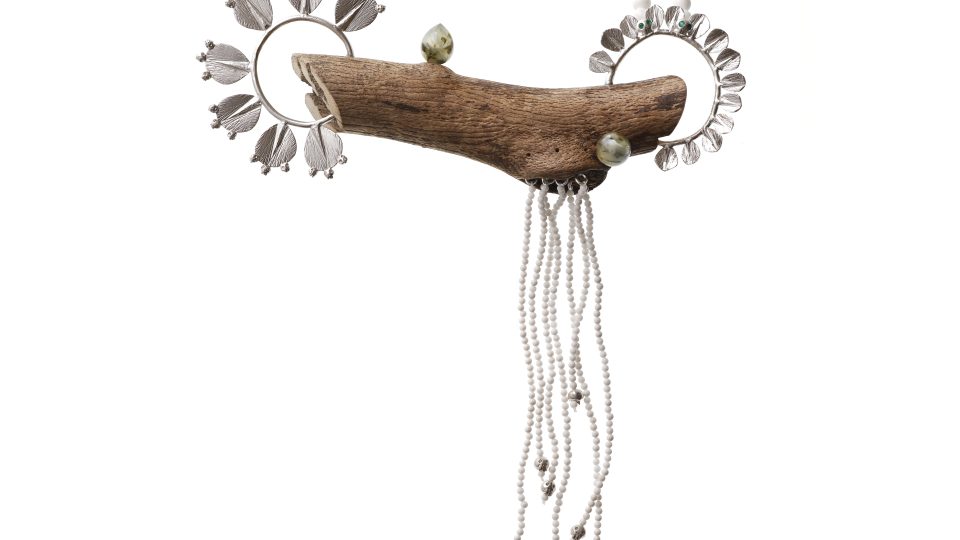 Šperk od Janjy Prokić z nové kolekce Ineo inspirované Inuity