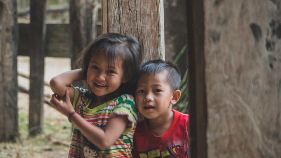 Laoské děti. Kong Lor, Laos
