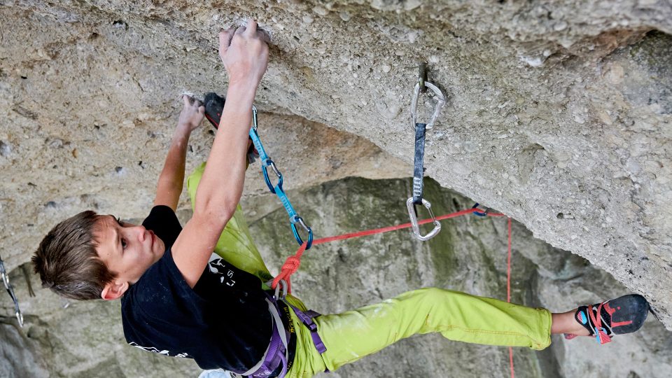 Lezec Pepa Šindel je zářivá naděje českého lezení