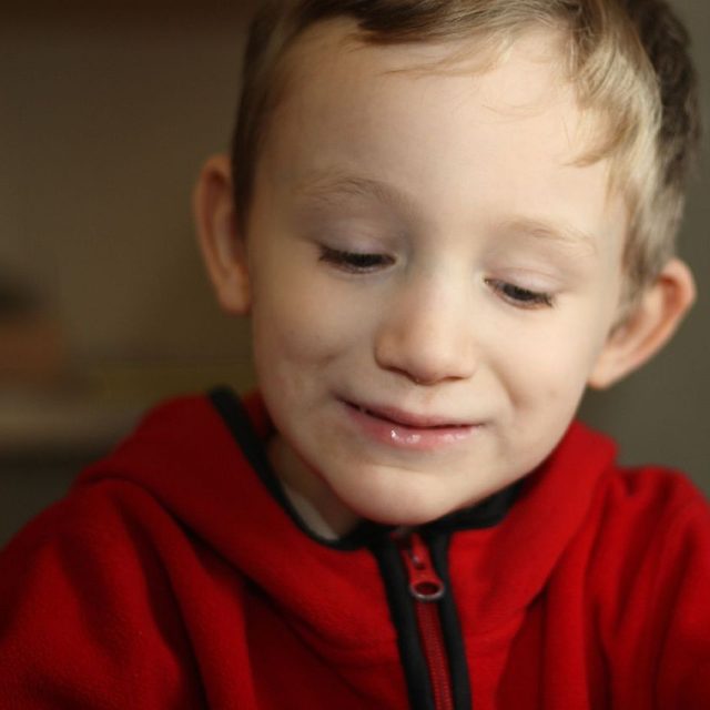 Autistický chlapec | foto: Creative Commons Attribution 2.0 Generic,  Scott Vaughan