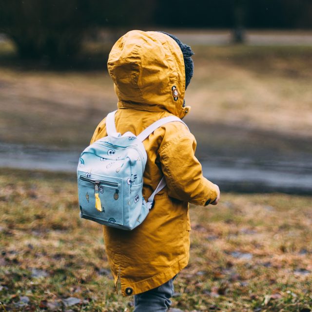 dítě - osamělé dítě | foto: Unsplash,  CC0 1.0