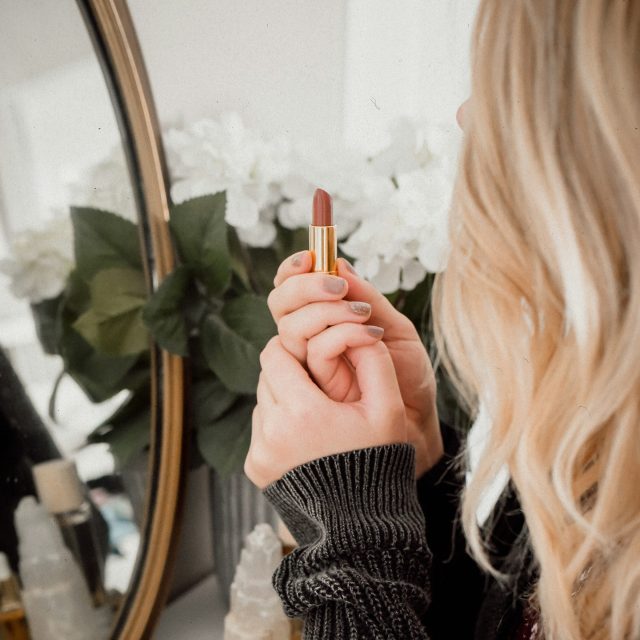 Na sociálních sítích má dnes každý svůj „toxický vztah“ a každý druhý bývalý partner je označen za narcise  (ilustrační foto) | foto: Unsplash,  Licence Unsplash