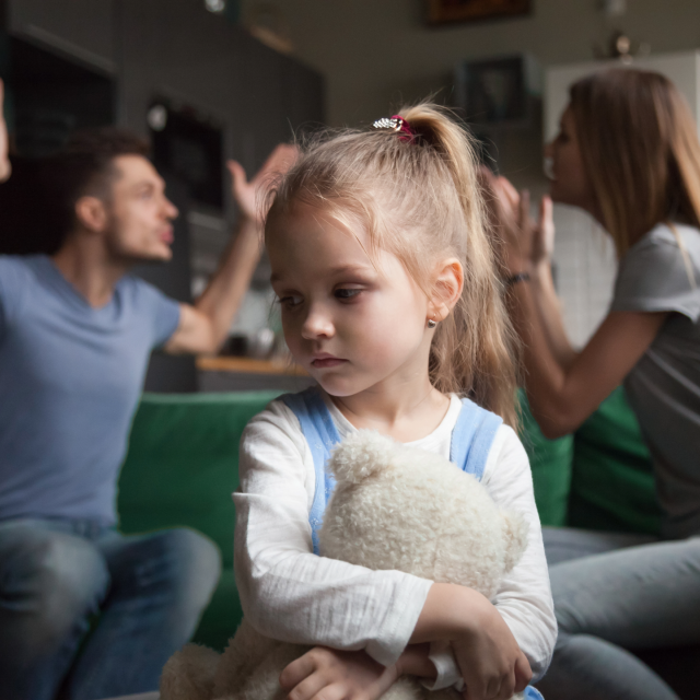 Rané vztahy s rodiči nastaví citové hranice,  podle kterých pak vybíráme partnery  (ilustrační foto) | foto: Adobe Express