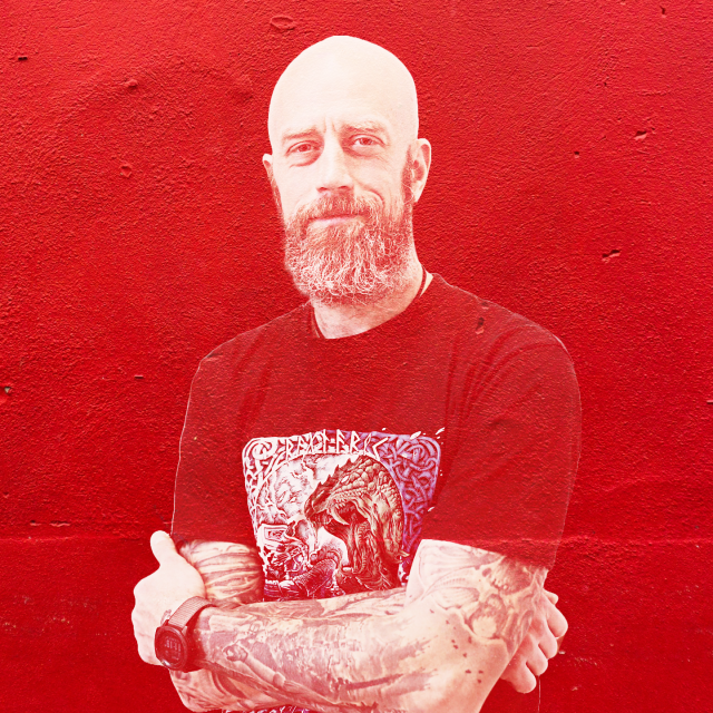 „Zanadávat,  seřvat a uhodit je zkratka,  jednodušší cesta. My jsme ale chtěli,  aby ta výchova měla delší výsledek než klid v jednu danou chvíli, “ říká Radim | foto: Tomáš Berný,  Český rozhlas