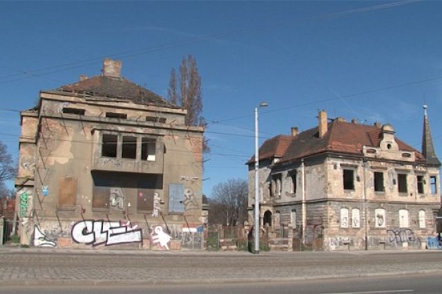 chátrající vily v Bubenči | foto: Táňa Zabloudilová