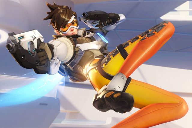 Tracer ze hry Overwatch | foto: Blizzard  Entertainment