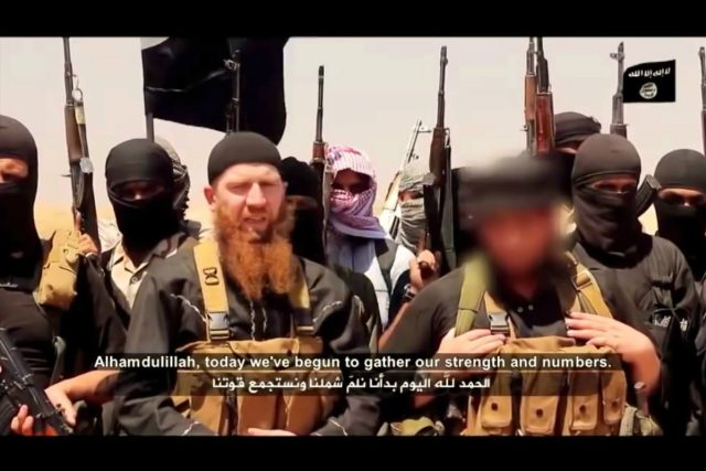 Ministr války Islámského státu Umar Šišání | foto: zdroj: YouTube.com,  video Islámského státu