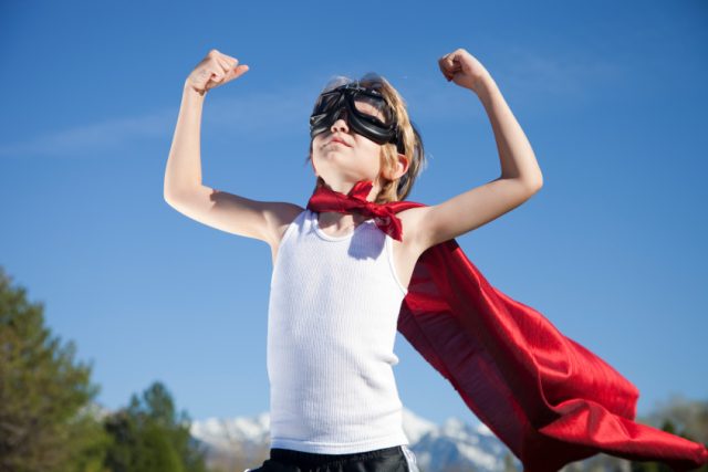 Sebevědomí - sebedůvěra - superschopnosti - dítě - děti  | foto:  CC BY-SA 2.0,  Chris & Karen Highland