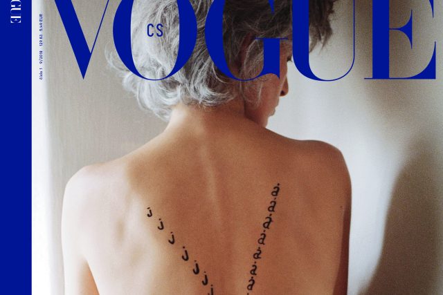 Obálka první československé Vogue je poctou Olze Havlové | foto: Vogue CS