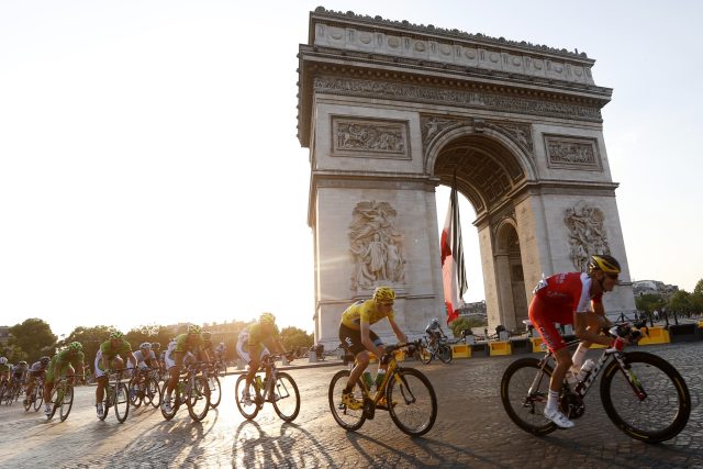 Závěrečná etapa Tour de France,  Paříž | foto: Profimedia