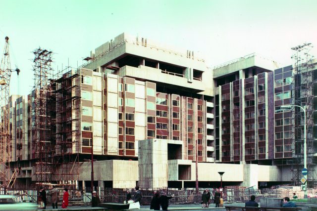 Výstavba hotelu Intercontinental v Praze | foto: NPÚ