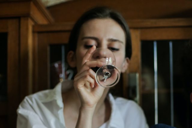 Pokud se dvakrát týdně opijete,  jste pod vlivem alkoholu vlastně nonstop,  říká psycholog | foto: Pexels,  CC0 1.0