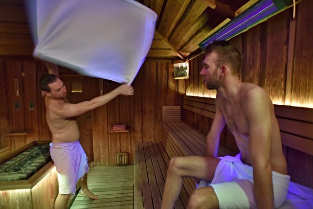 Osobák #3: Saunové ceremoniály. Nahota,  pot a teplotní šok. V sauně s mistrem světa | foto: Tomáš Vodňanský,  Český rozhlas